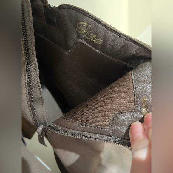 Booties. - Picture 3 of 3